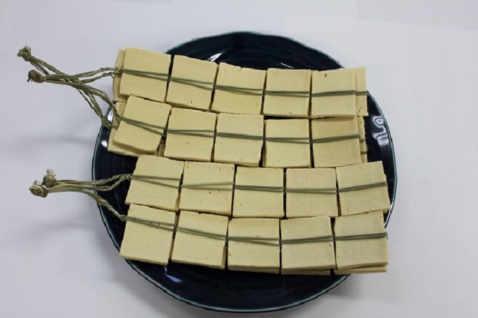 Iwadeyama Frozen Tofu Photo