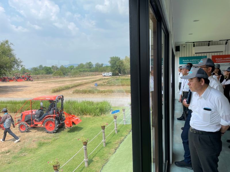 Visit to the Japan-Thailand Joint Venture Demonstration Farm