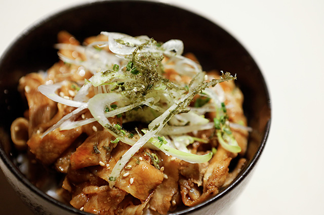 Butadon (pork bowl)