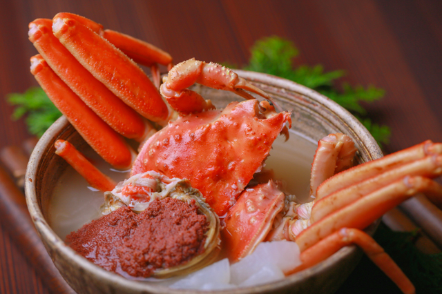 Oyagani no misoshiru (Miso soup with snow crab)
