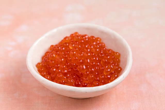 “Ikura no Shoyu-zuke” (Soy Sauce-marinated Salmon Roe)