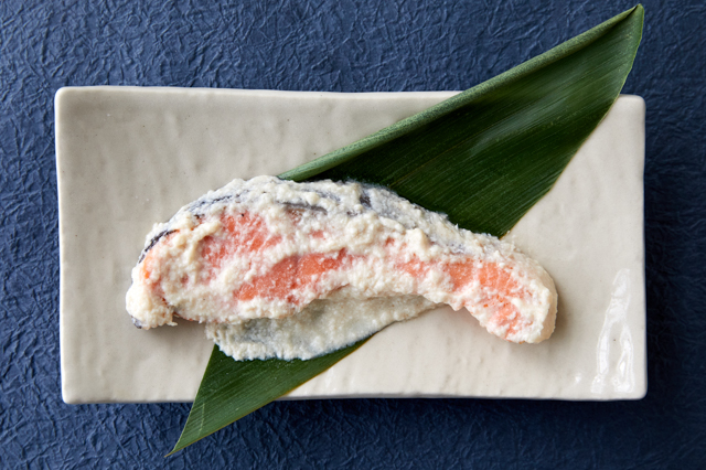Sake no Kasuni (Simmered Salmon in Sake Lees)