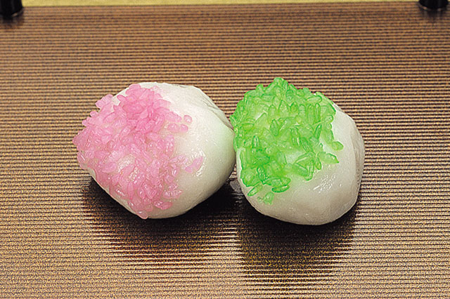 Iga Mochi (Steamed Rice Cakes with Red Bean Paste and Colored Rice Grains)