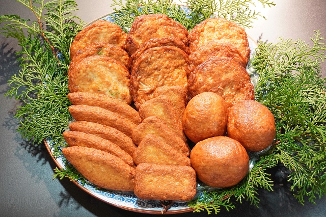 Obiten (Fried fish cake mixed with tofu blend)