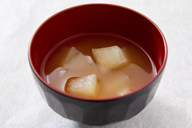 Yugao no misoshiru  (Evening Glory Gourd Miso soup)