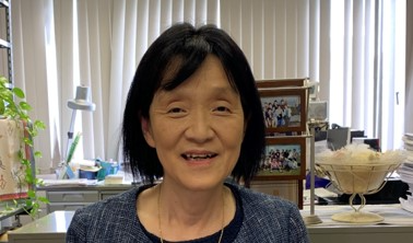 小内純子