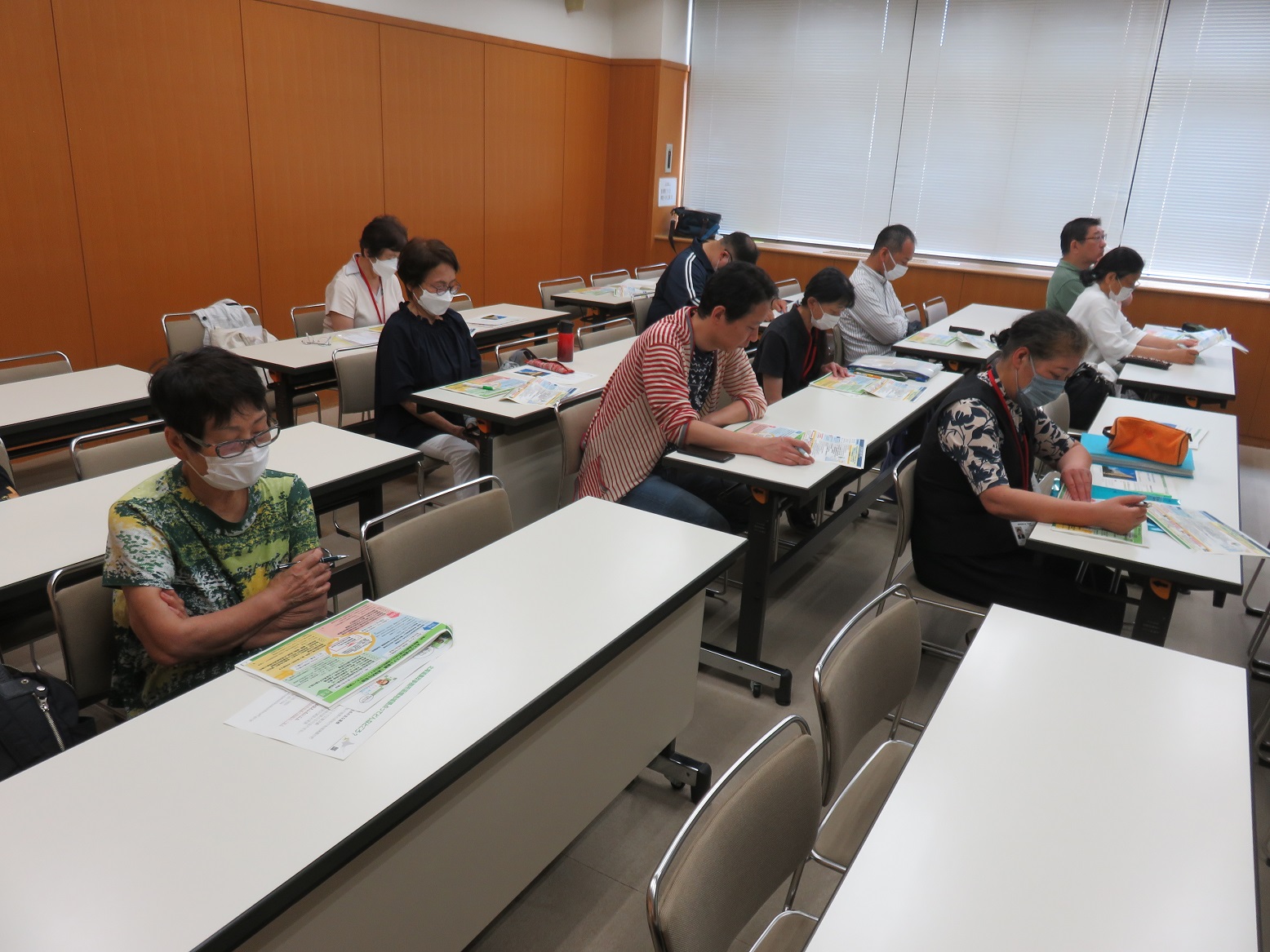 講義を聞く学生②