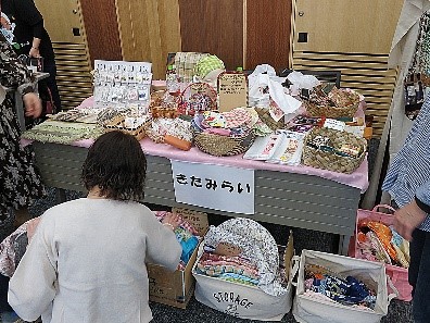手作り作品の販売会場