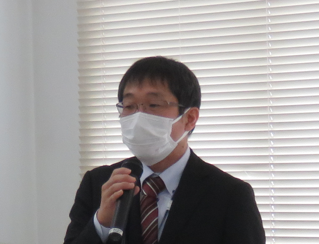 冒頭に挨拶をする北海道農政事務所の池田課長補佐