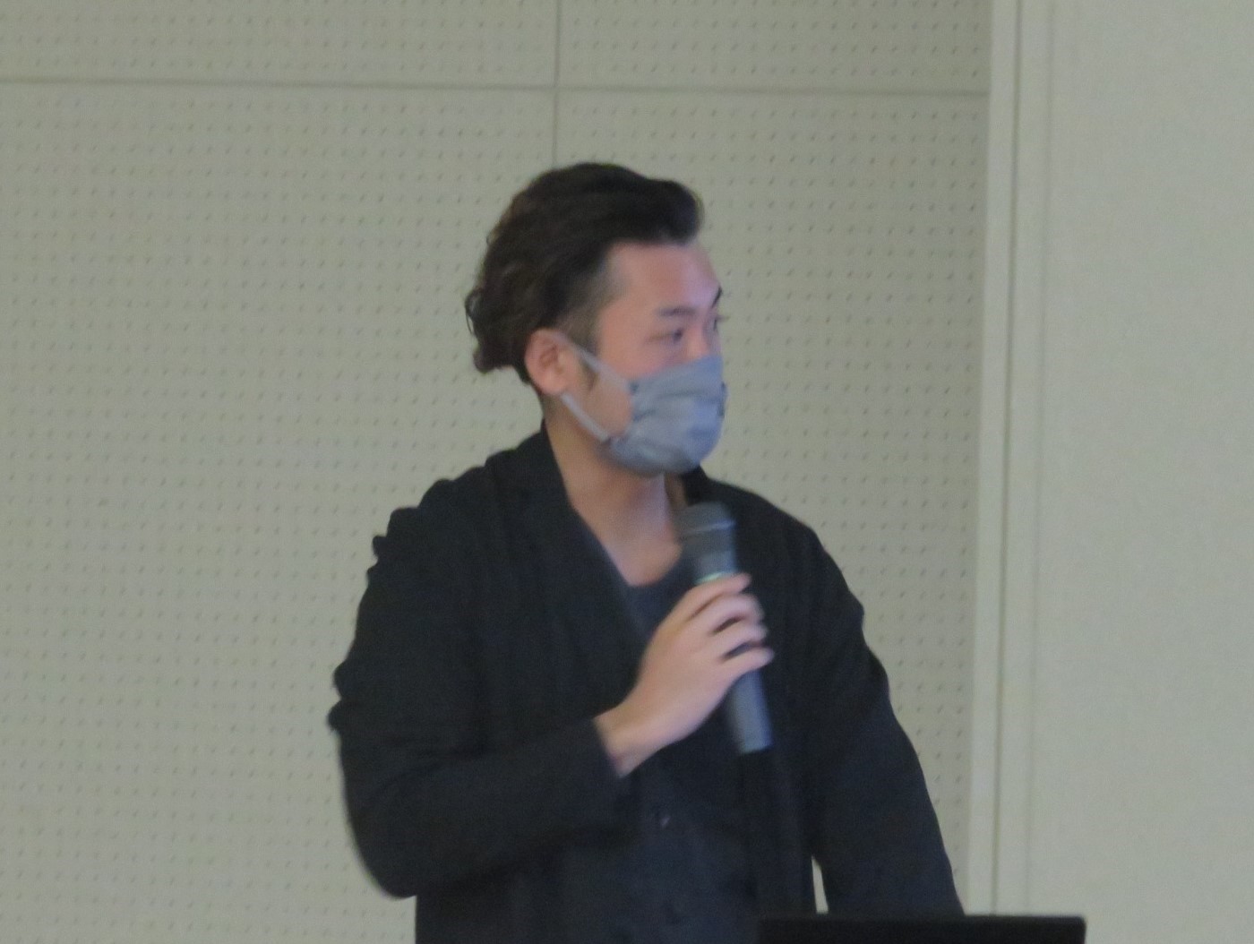 東京農業大学准教授 小川繁幸氏によるグループワーク説明