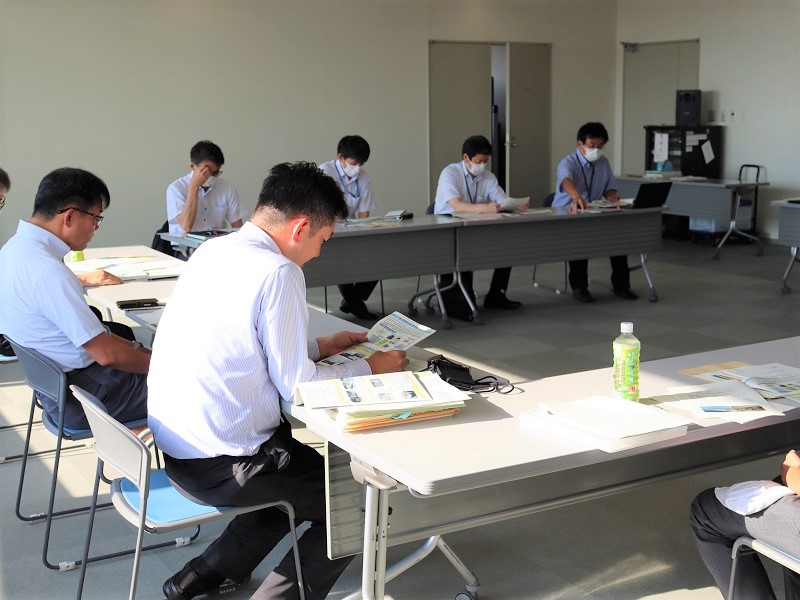会議の様子２