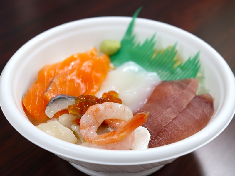 海鮮丼