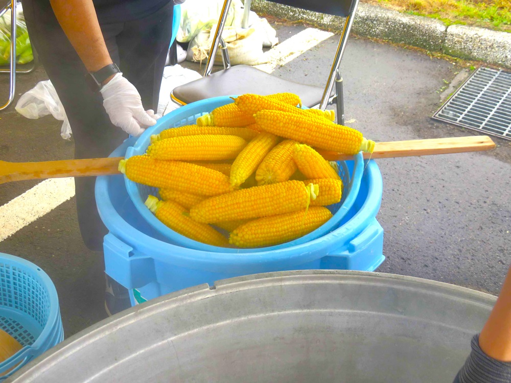 茹で上がったとうきび