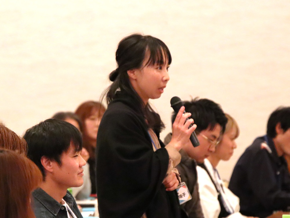 参加者の質問も受付