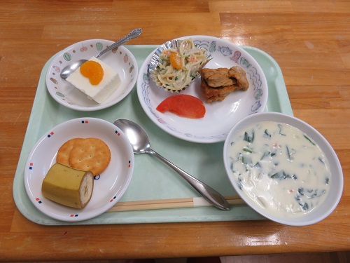 10 牛乳をたくさん使った給食