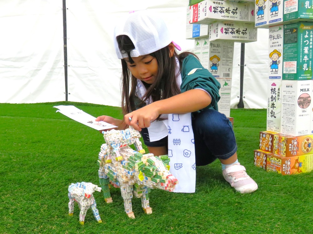 04_ジャンボ牛+子牛