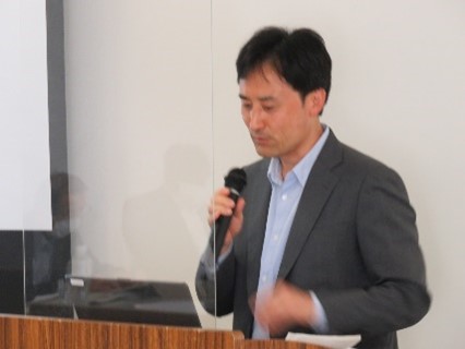 説明者2