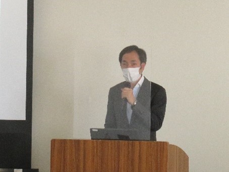 説明者5