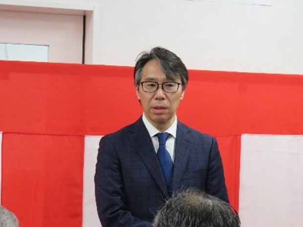 祝辞を述べる田中地方参事官