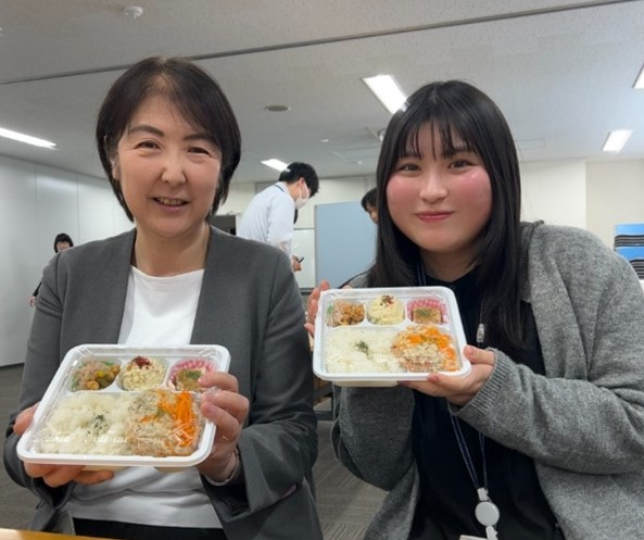 お弁当いただきます