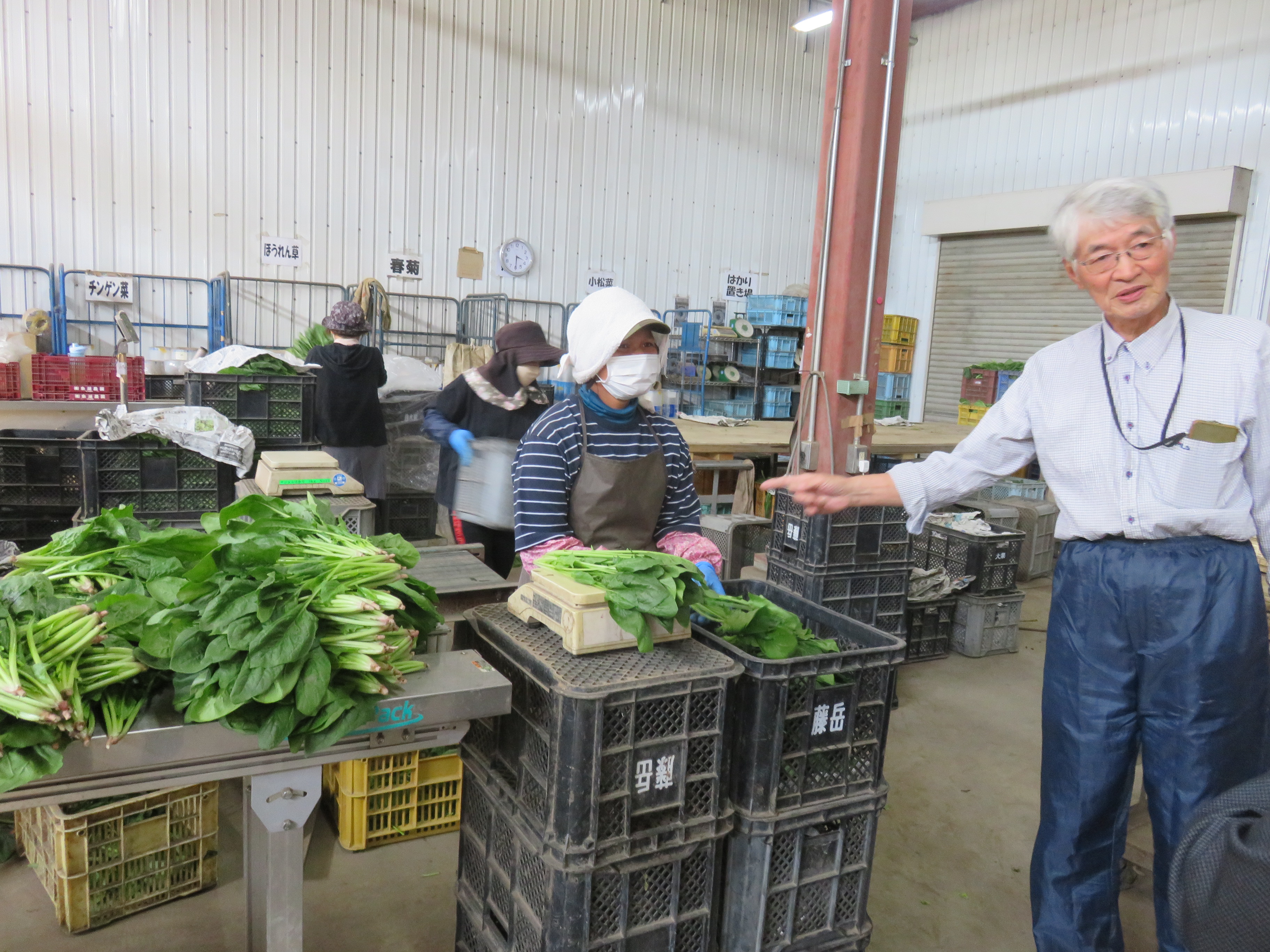 余湖代表と外国人労働者