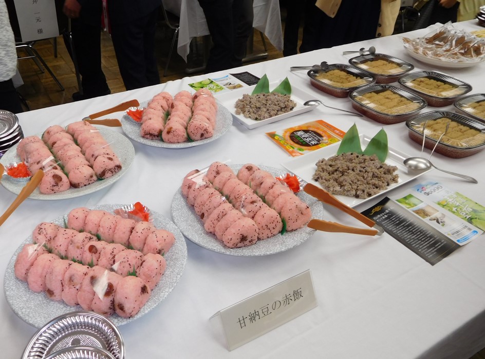 甘納豆の赤飯、とりめし