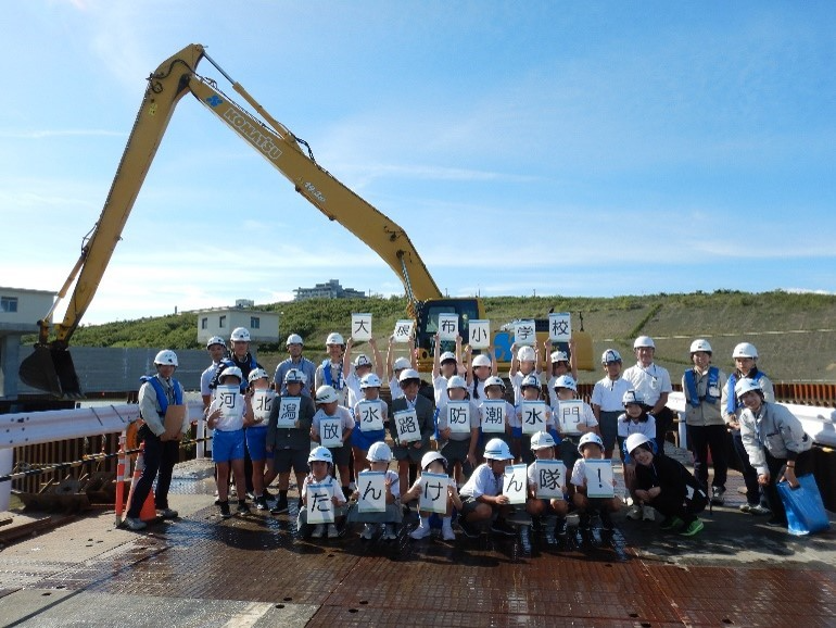 内灘町立大根布小学校5年1組
