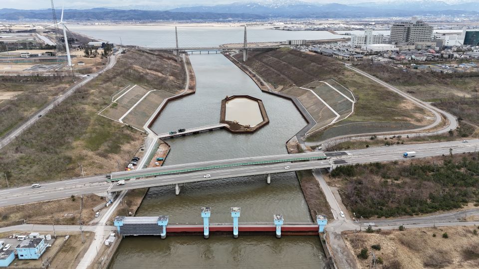 仮締切の中詰土の埋戻し