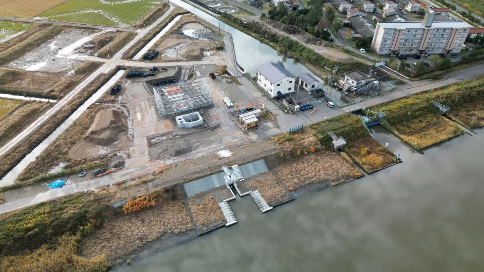 基礎工事(建築工事)を実施中