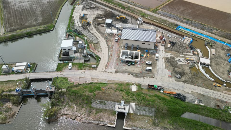 遊水地土工を実施中