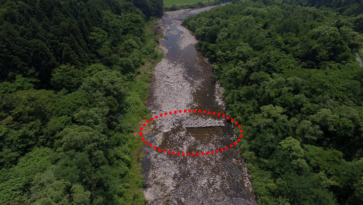 上空から見た加治川横断サイホン