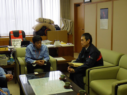 志賀町 稲岡町長