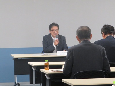 新潟県農業会議常設審議委員会に出席しましたた