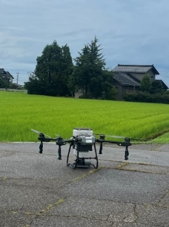離陸する前のドローン