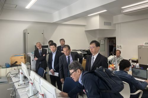 笹ヶ峰ダム現地視察の様子（関川用水地区）