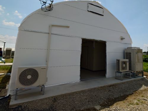 椎茸菌床栽培ハウス