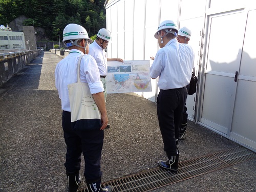 内の倉ダム改修状況の現地調査