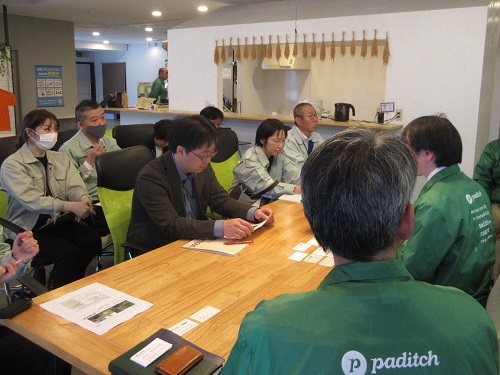 意見交換の様子（株式会社笑農和）