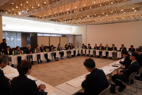 受賞団体との意見交換の様子