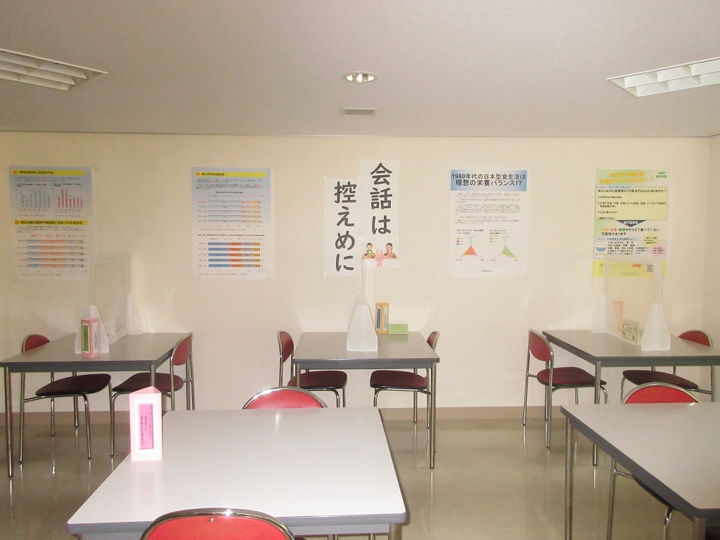 金沢広坂合同庁舎内食堂展示
