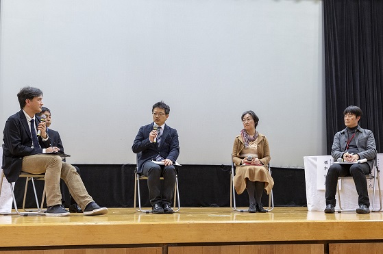 talk_session1.jpg