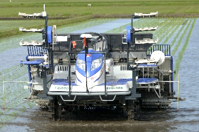 自動運転田植機の画像