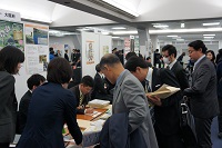 相談ブースの様子（大阪1）