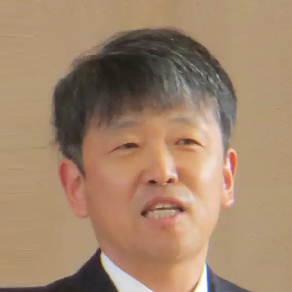 舘岡 真一