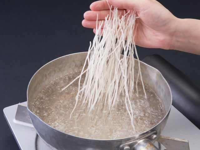 豚肉のはるさめ炒め