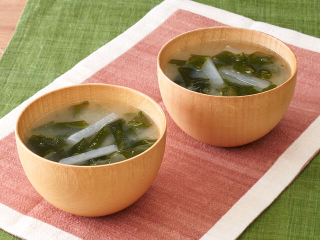えんどう味噌の味噌汁