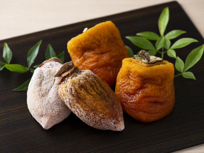 Toyama Hoshigaki/Anpogaki (Dried persimmons)