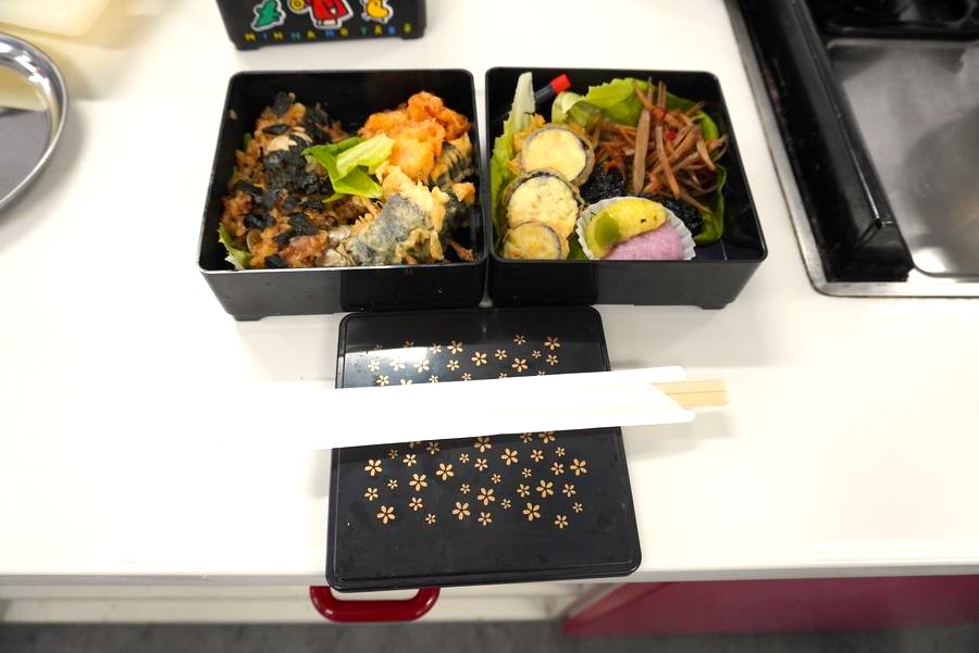 重箱深川めし弁当