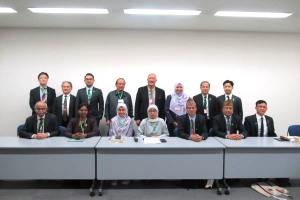 WG1参加者による集合写真