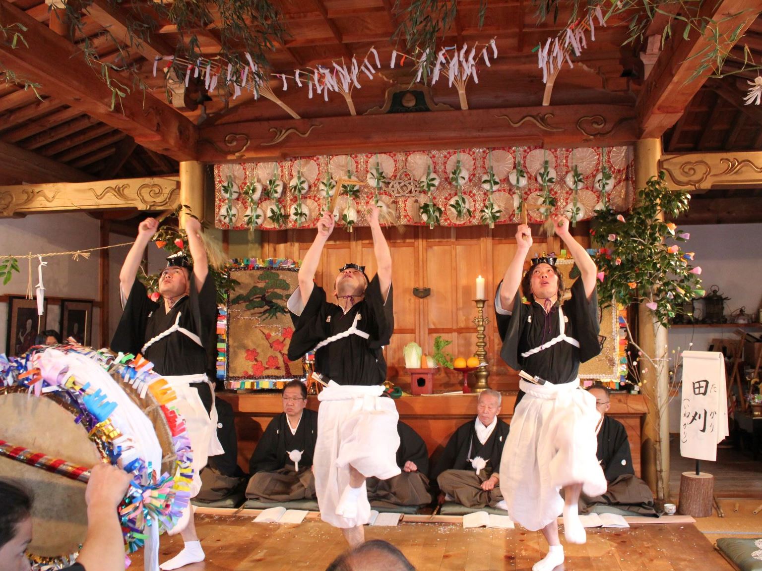 高野山に豊作を感謝・祈願する「御田」（おんだ）